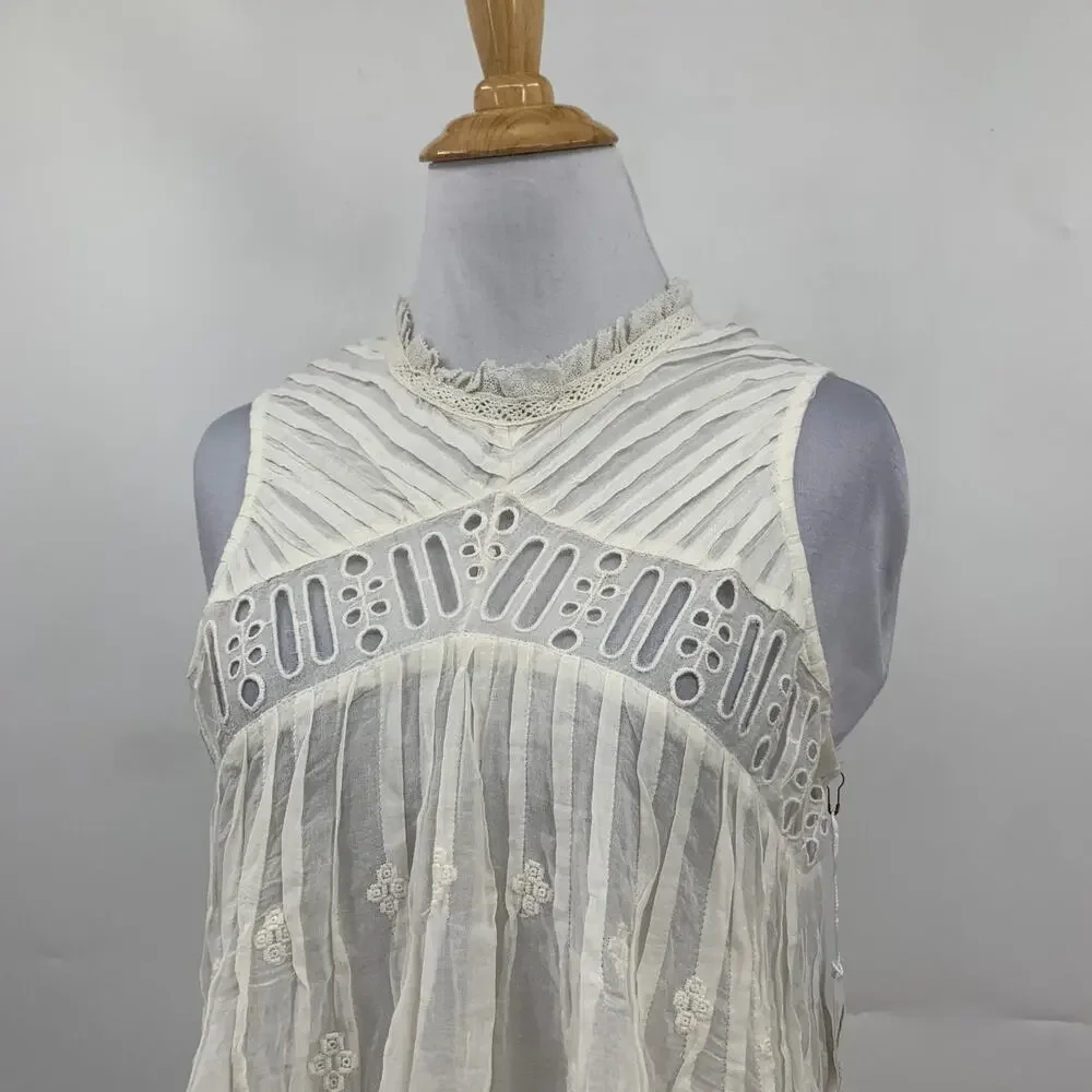 Free People Top Women XS Extra Small Ivory Eloise Eyelet Lace Cutout Button Back